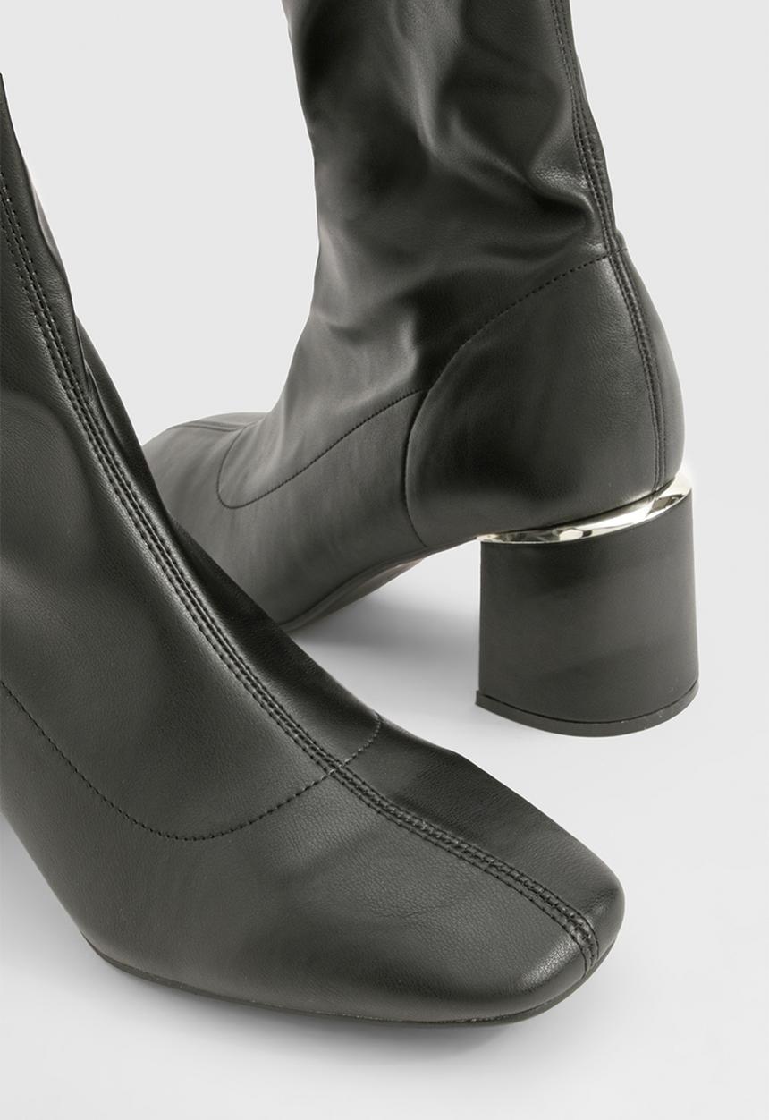 boohoo - Block heel metal detail chelsea boots - black
