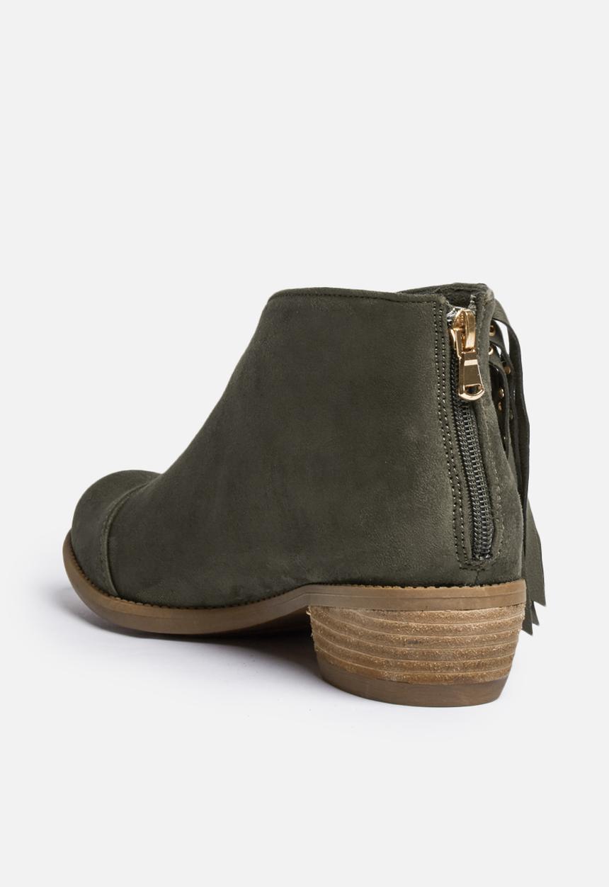 SISSY BOY - Fringe ankle boot