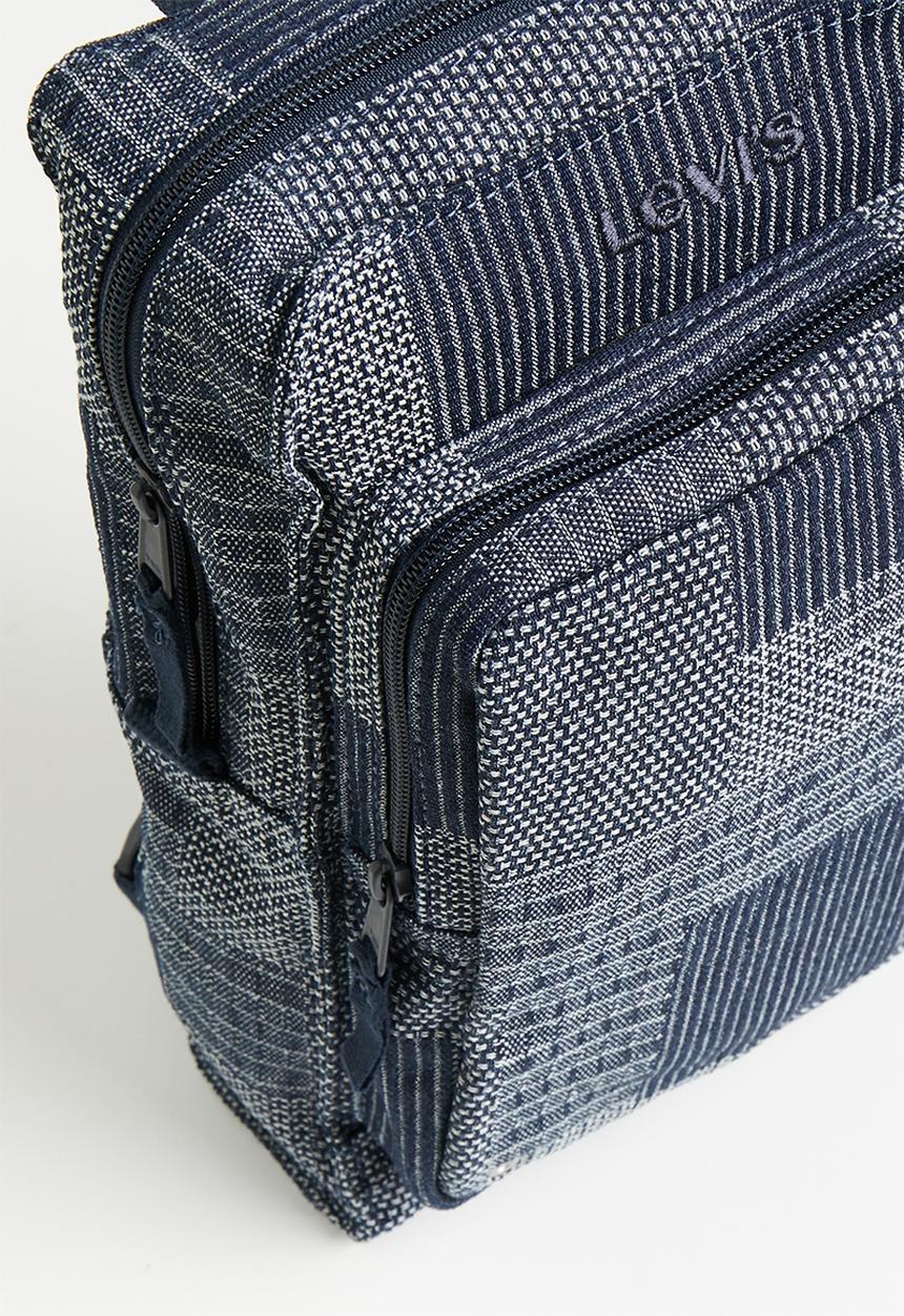 Levi’s® - Ns Zip Sling - Blue Combination
