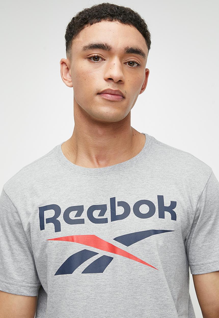 Reebok - Reebok Identity Big Logo Tee - Mgreyh/Vecnav/Vecred