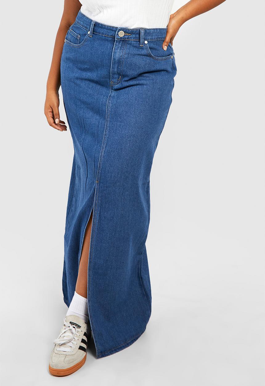 boohoo - Plus Denim Split Front Maxi Skirt - Mid Blue