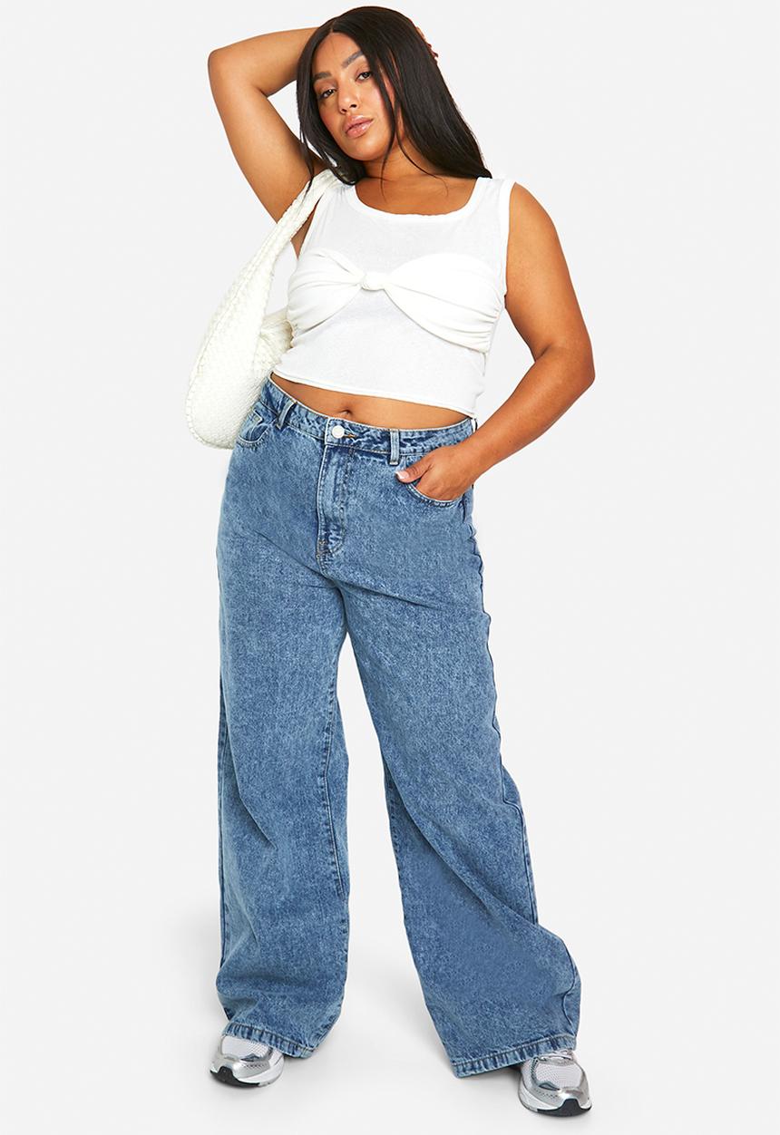 boohoo - Plus Basics High Waisted Wide Leg Jeans - Vintage Blue