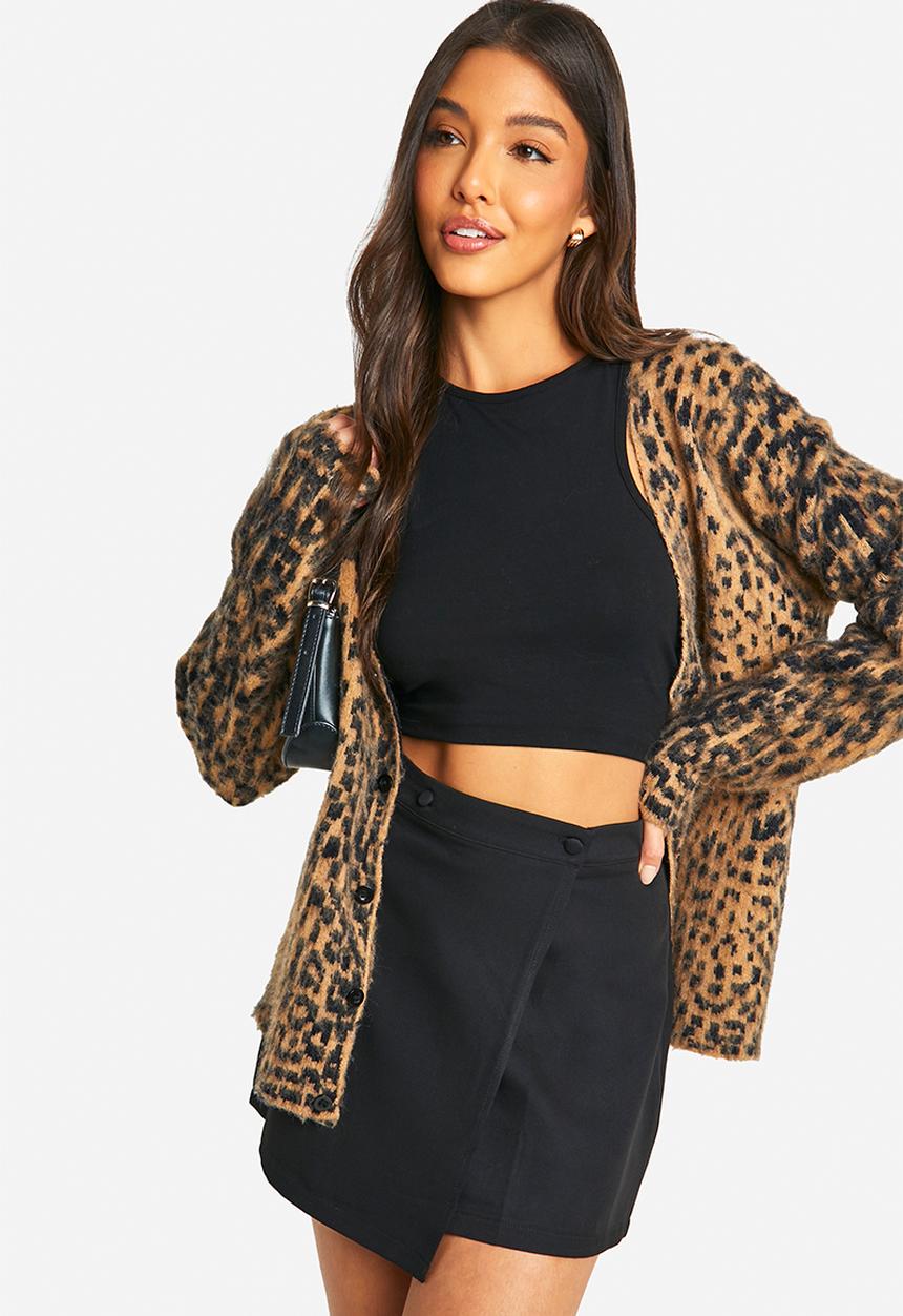 boohoo - Wrap Over Tailored Mini Skirt - Black