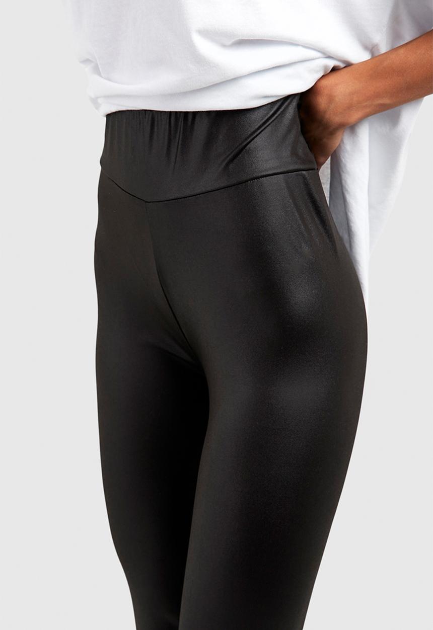 boohoo - Contour Seam Leather Look Leggings - Black