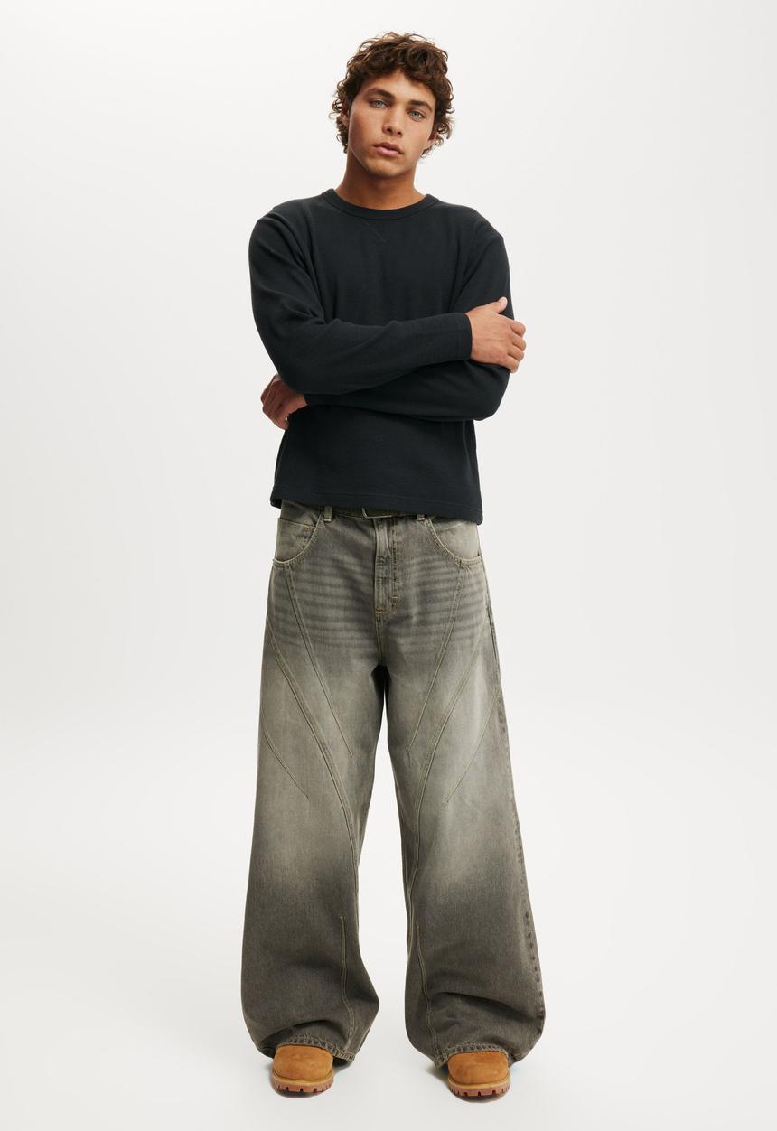 Cotton On - Cropped Fit Textured Long Sleeve - Washed Black Waffle
