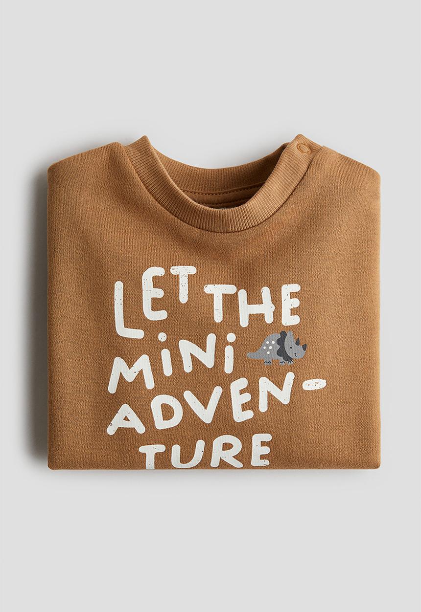 H&M - Printed sweatshirt - brown & adventure