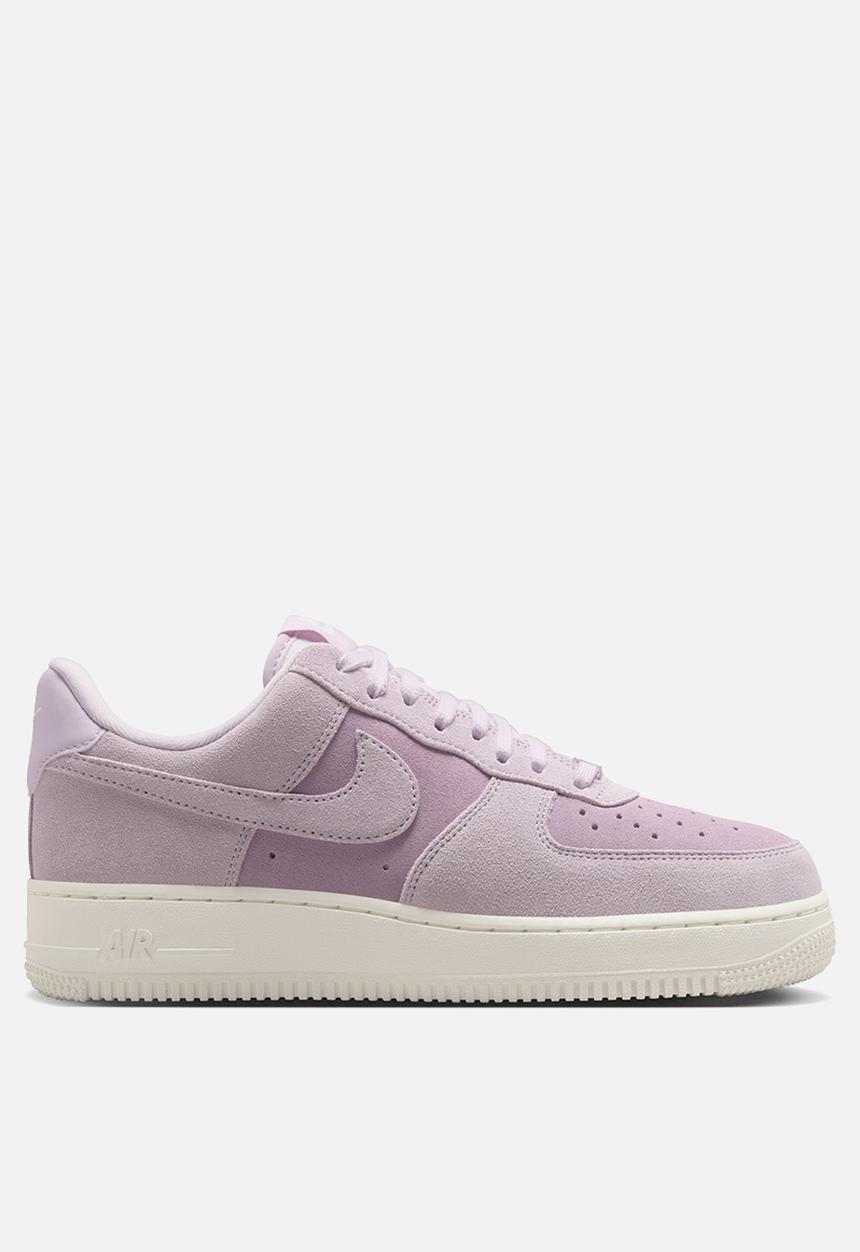 Nike - AIR FORCE 1 '07