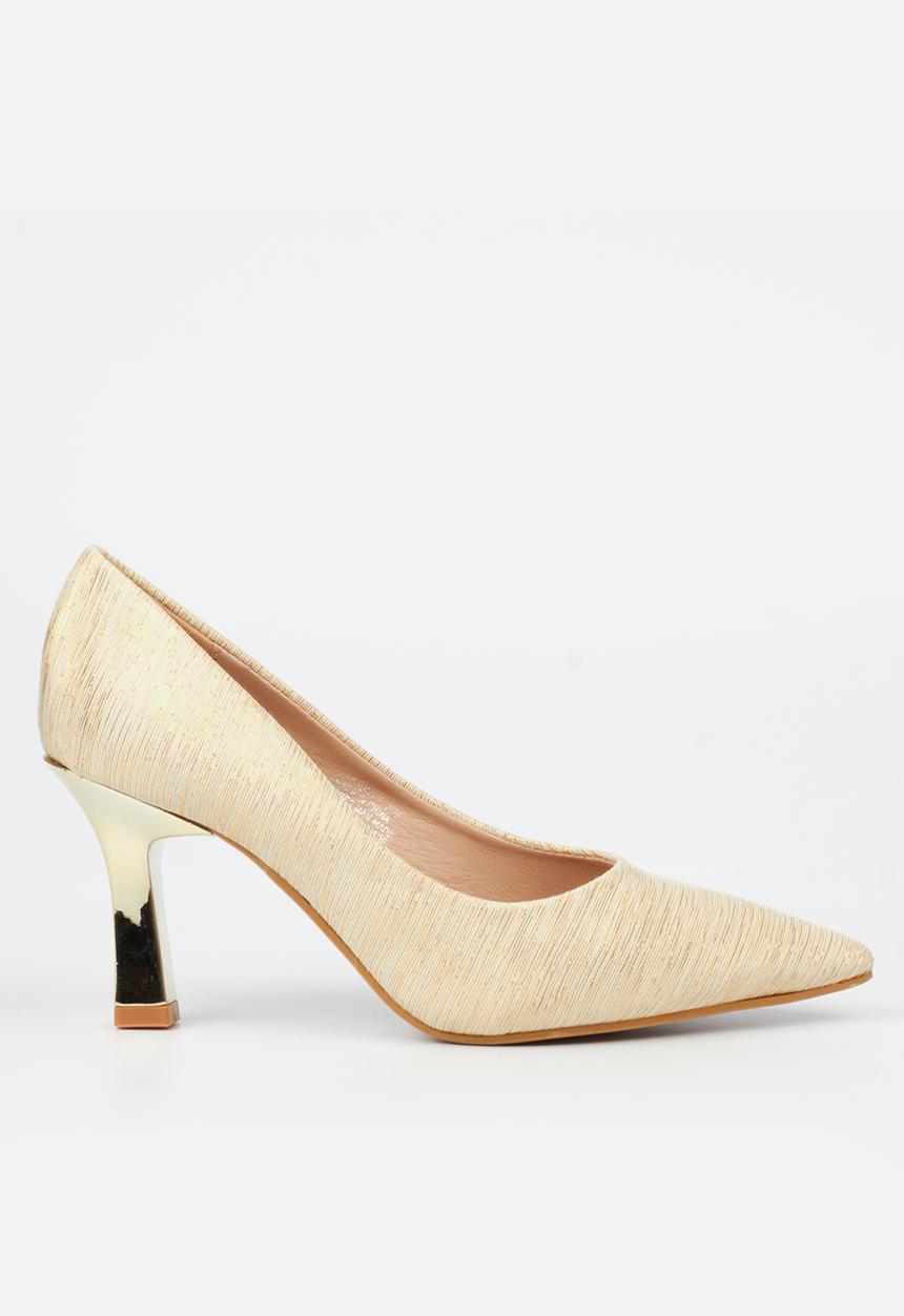 Butterfly Feet - Leandra 1 Court - Beige