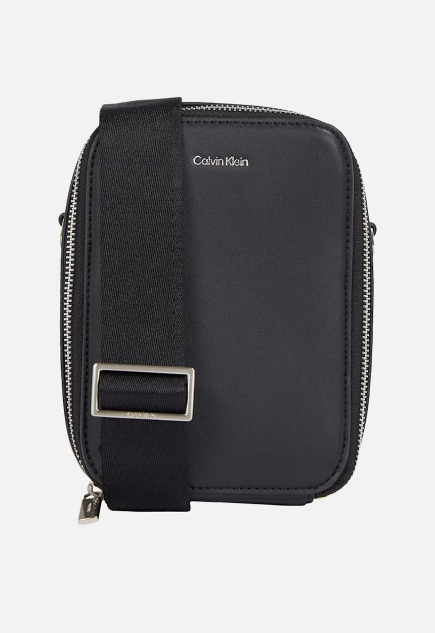 Calvin Klein - CK Sleek Reporter Xs - Black