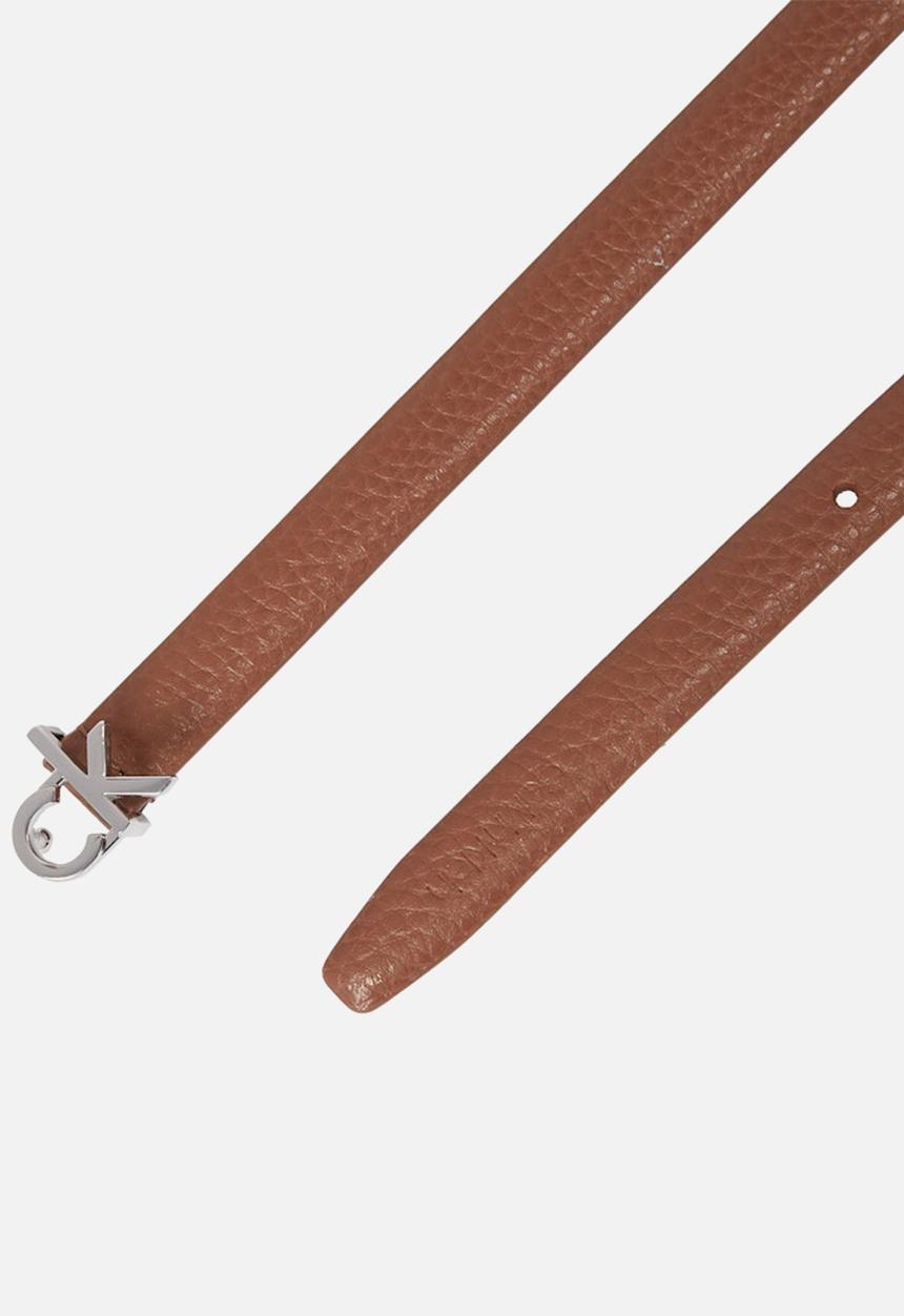 Calvin Klein - Ck thin belt 1.5cm pebble - carob brown