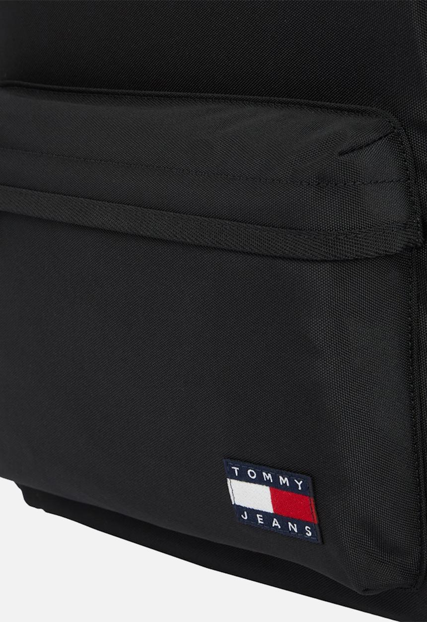 Tommy Hilfiger - TJM Ess Daily Dome Backpack - Black