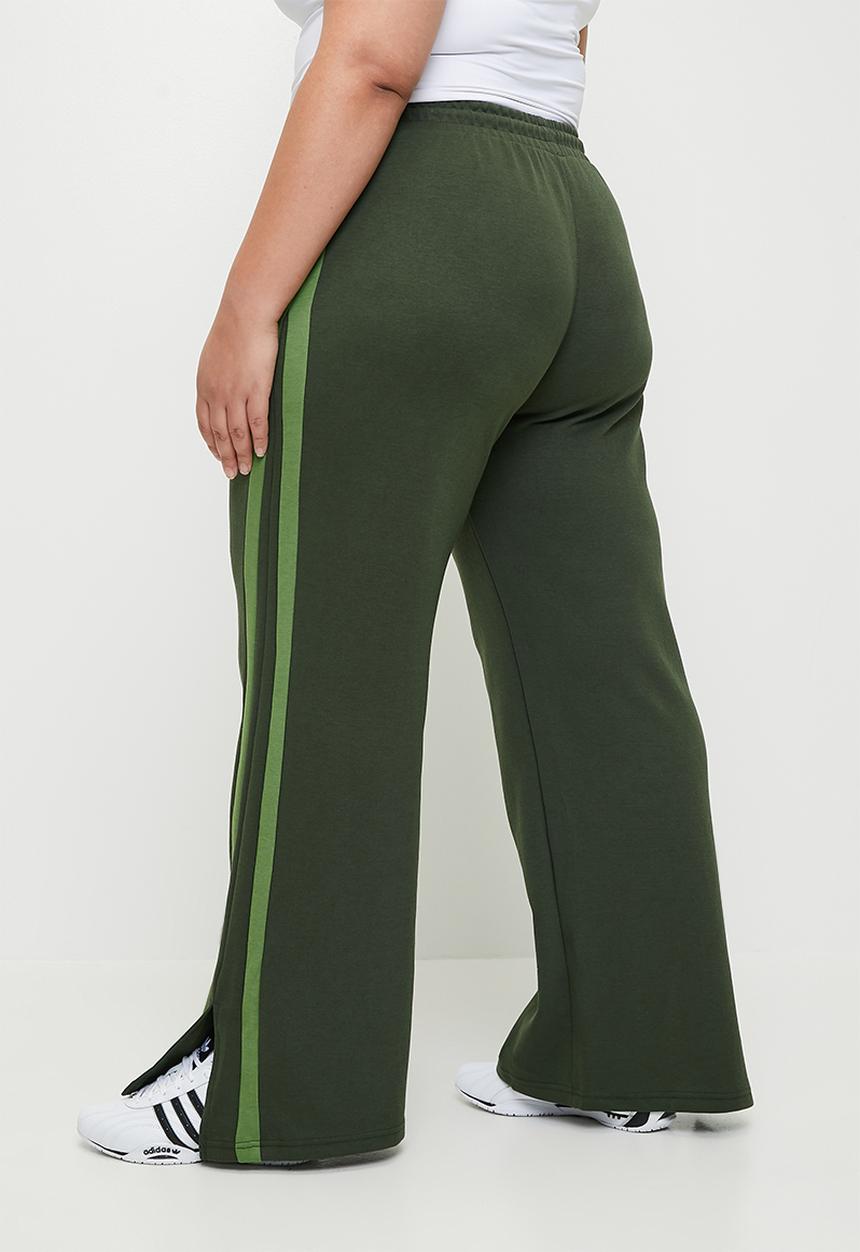 Cotton On - Plus Outdoorsy Move Pant - Forest Green/Flourite Green