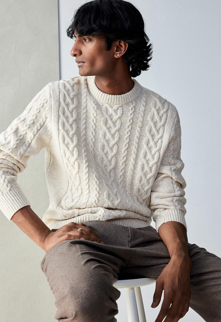 H&M - Regular fit cable-knit jumper - cream