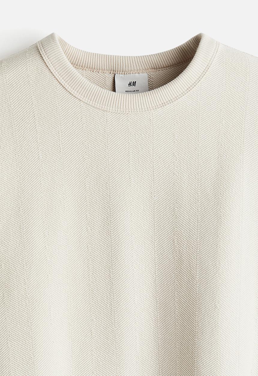 H&M - Regular fit herringbone-patterned sweatshirt - light beige