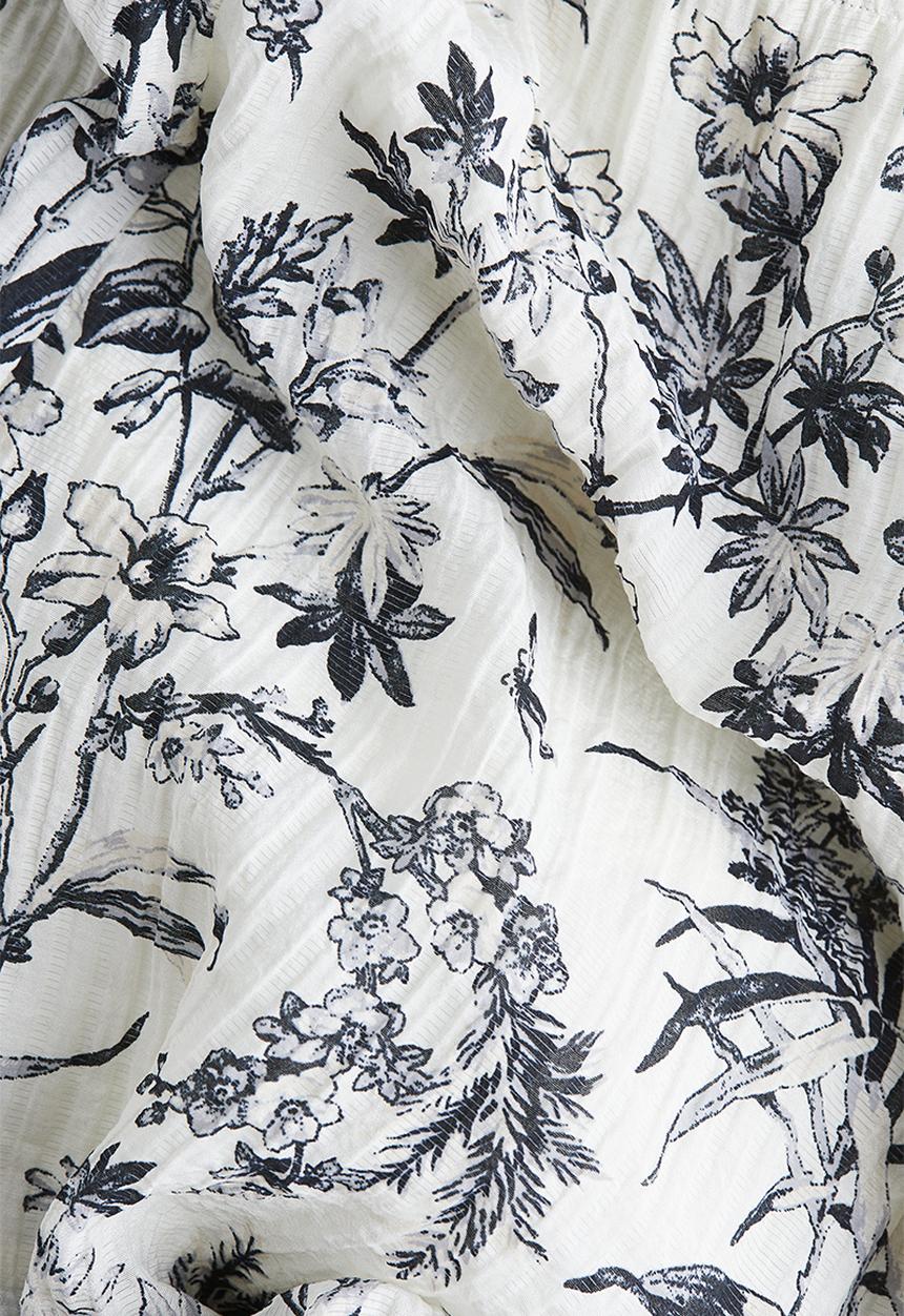 H&M - V-neck dress - white & grey patterned