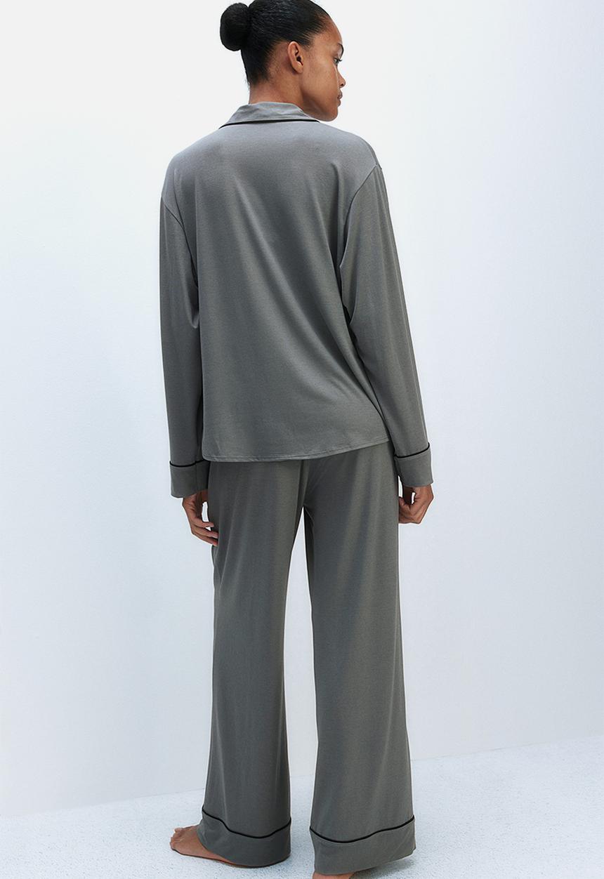 H&M - Viscose-blend pyjamas - green