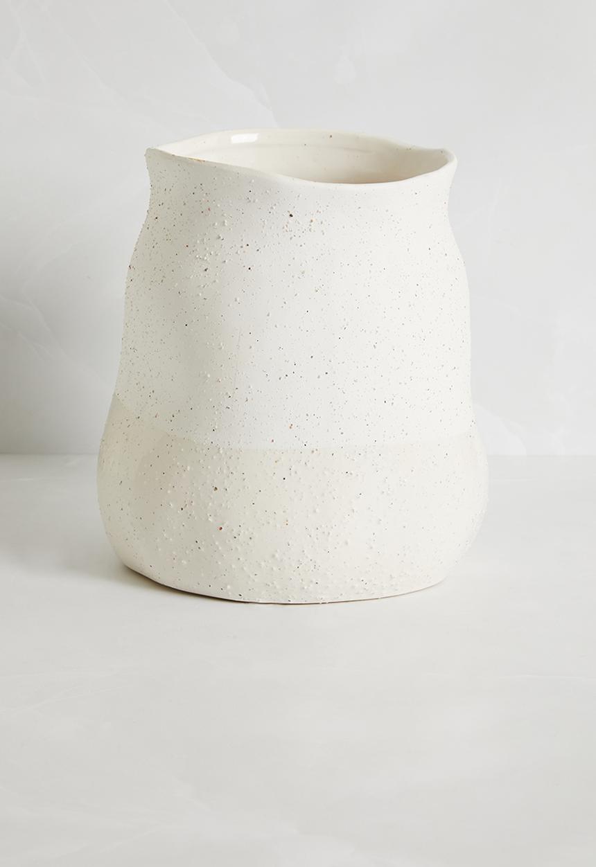Sixth Floor - Opulent oasis vase - white
