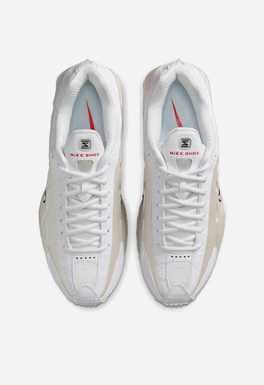 Nike - Nike Shox R4