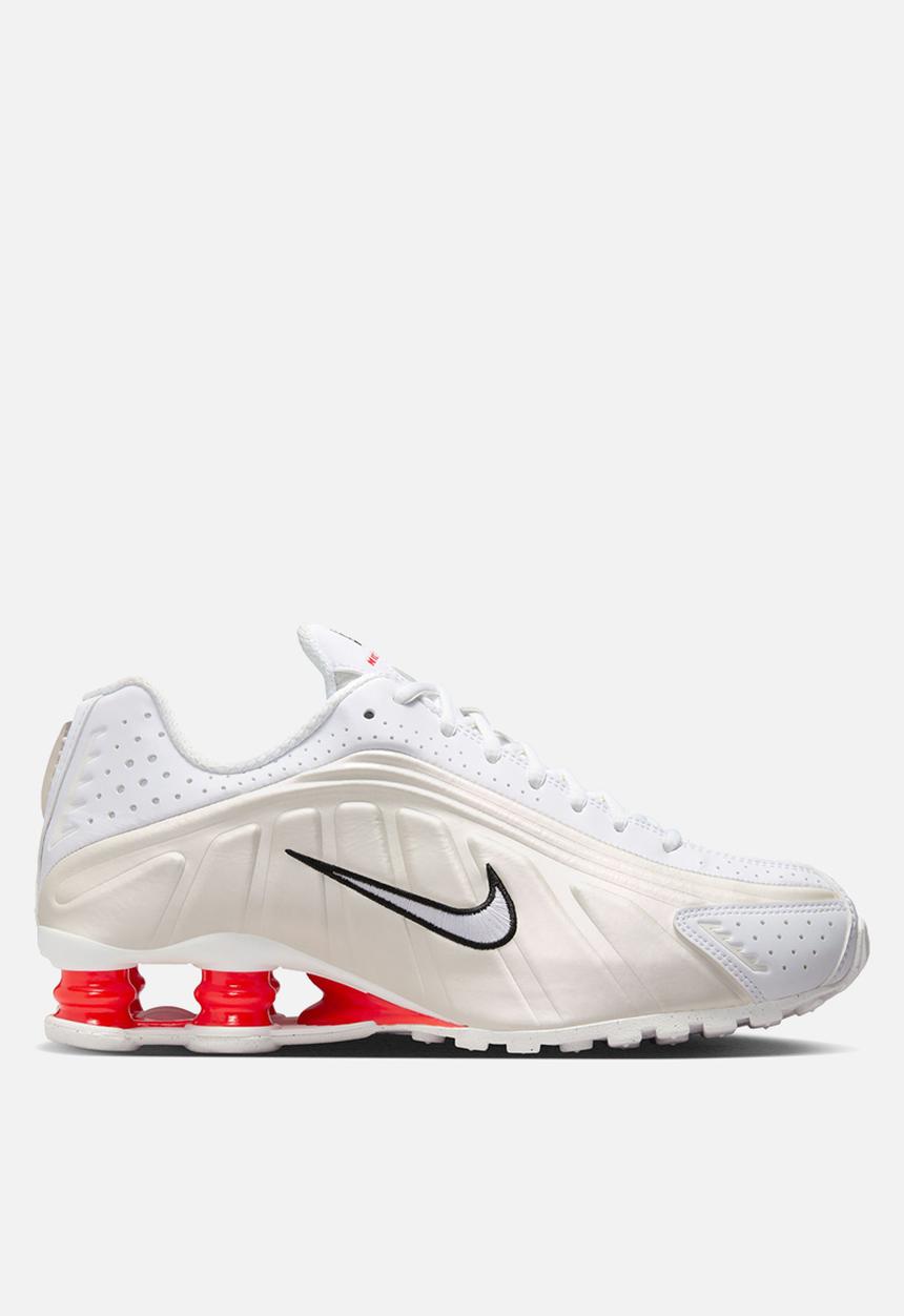 Nike - Nike Shox R4