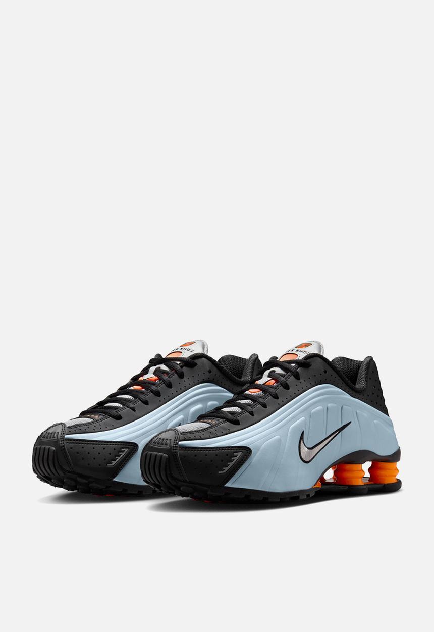 Nike - Nike Shox R4