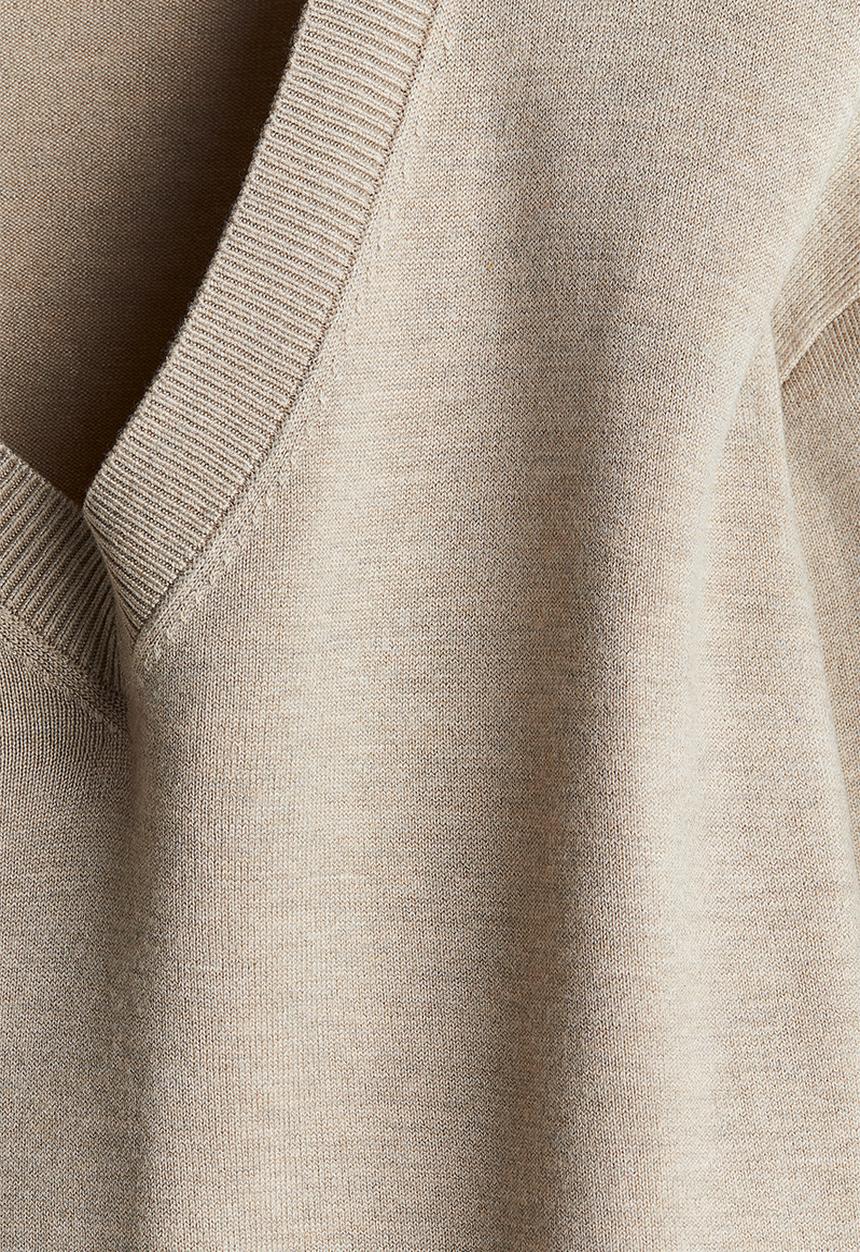 H&M - Fine-knit v-neck jumper - light beige