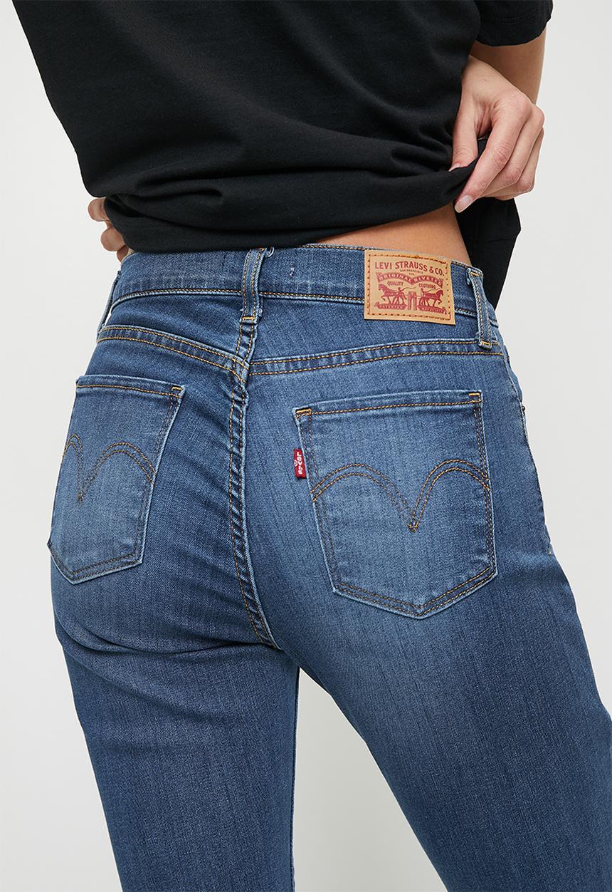 Levi’s® - Curvy Hirise Superskinny - Back To Square Blue