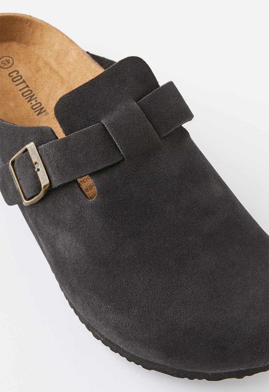 Cotton On - Closed toe buckle slide - black