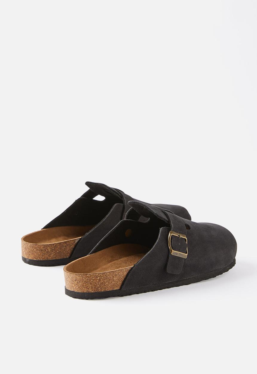 Cotton On - Closed toe buckle slide - black