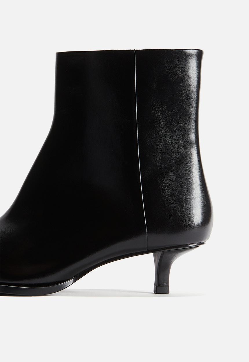 H&M - Pointed ankle boots - black