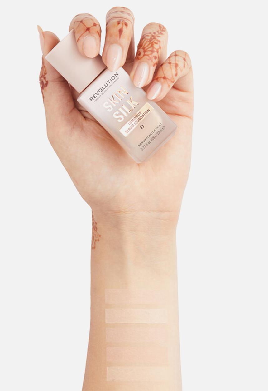 Revolution - Skin Silk Serum Foundation - F7NC