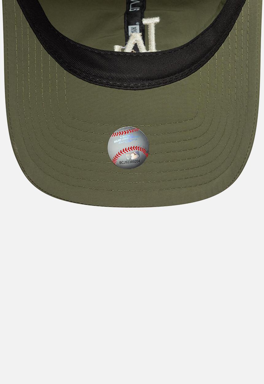 New Era - 920 Recycled Losdod - Olive Y25