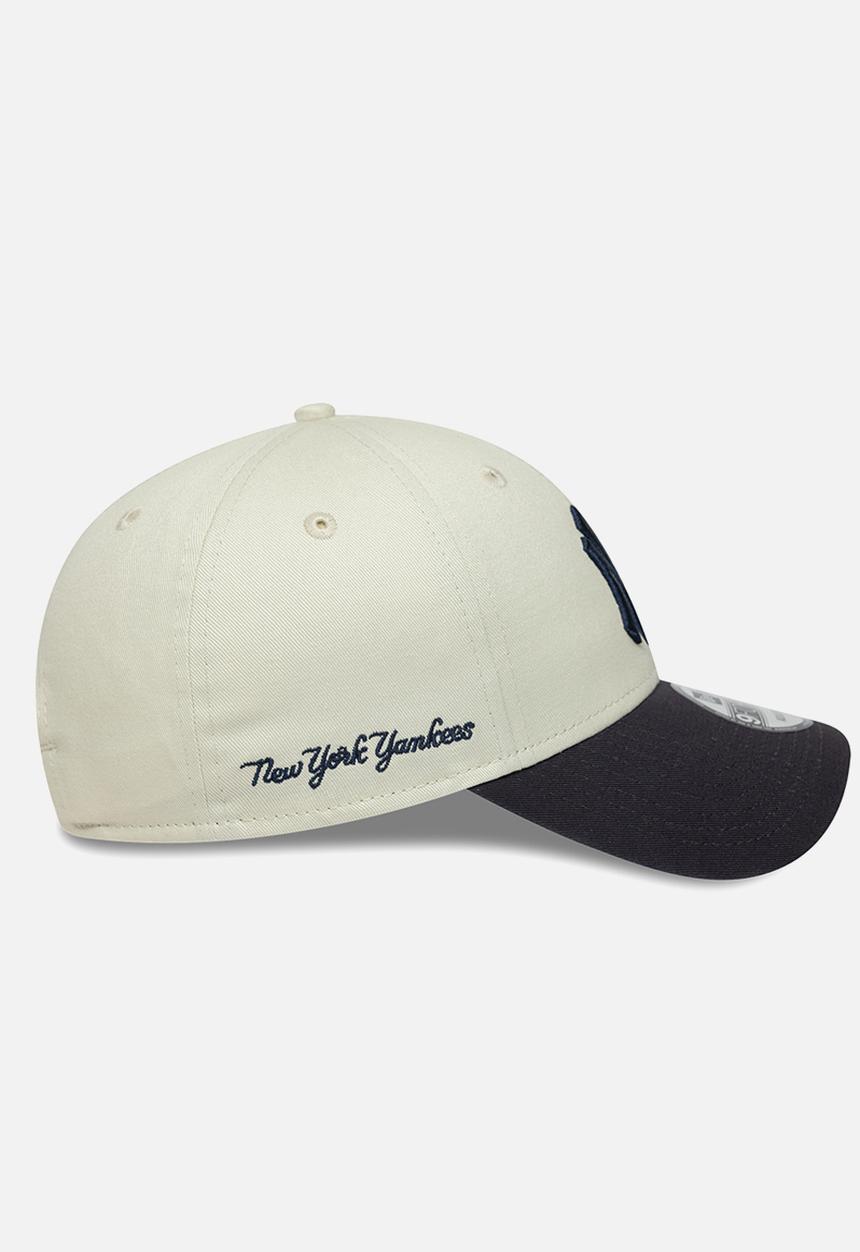 New Era - 940 Side Script Neyyan - Ivory/Navy Y25