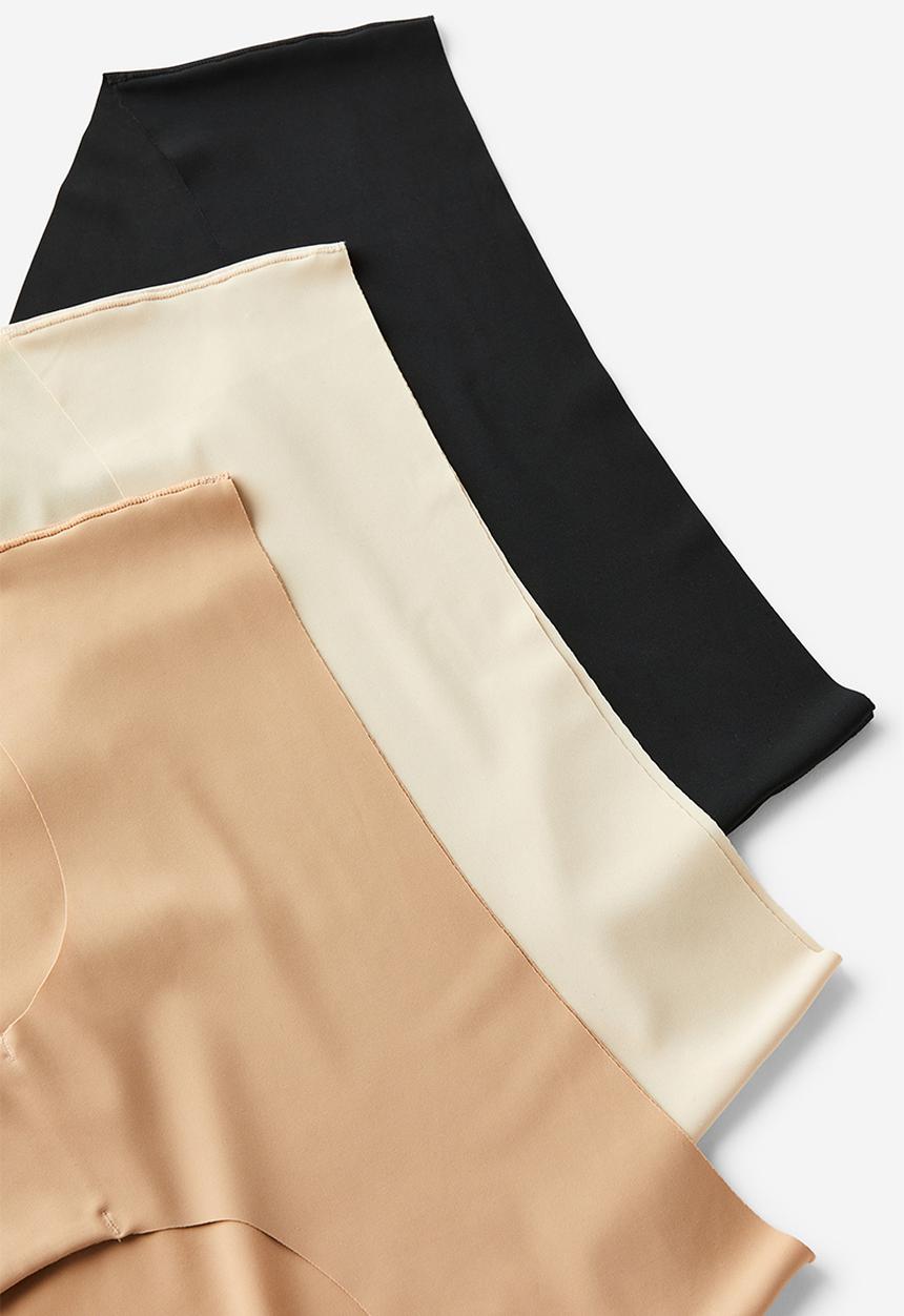 Cotton On - The Invisible Boyleg Brief 3 Pack - Black/Frappe/Maple Sugar
