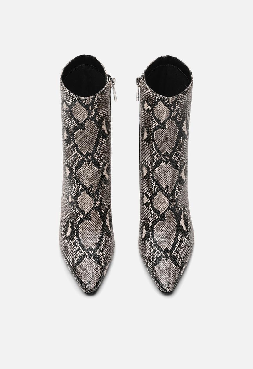 Steve Madden - Ceremonie Ankle Boot - Grey