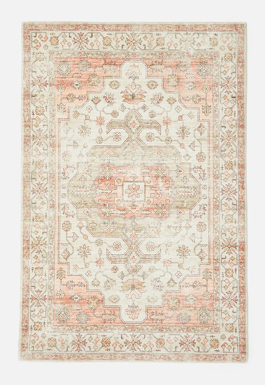 Sixth Floor - Luno plush antique rug - Pink