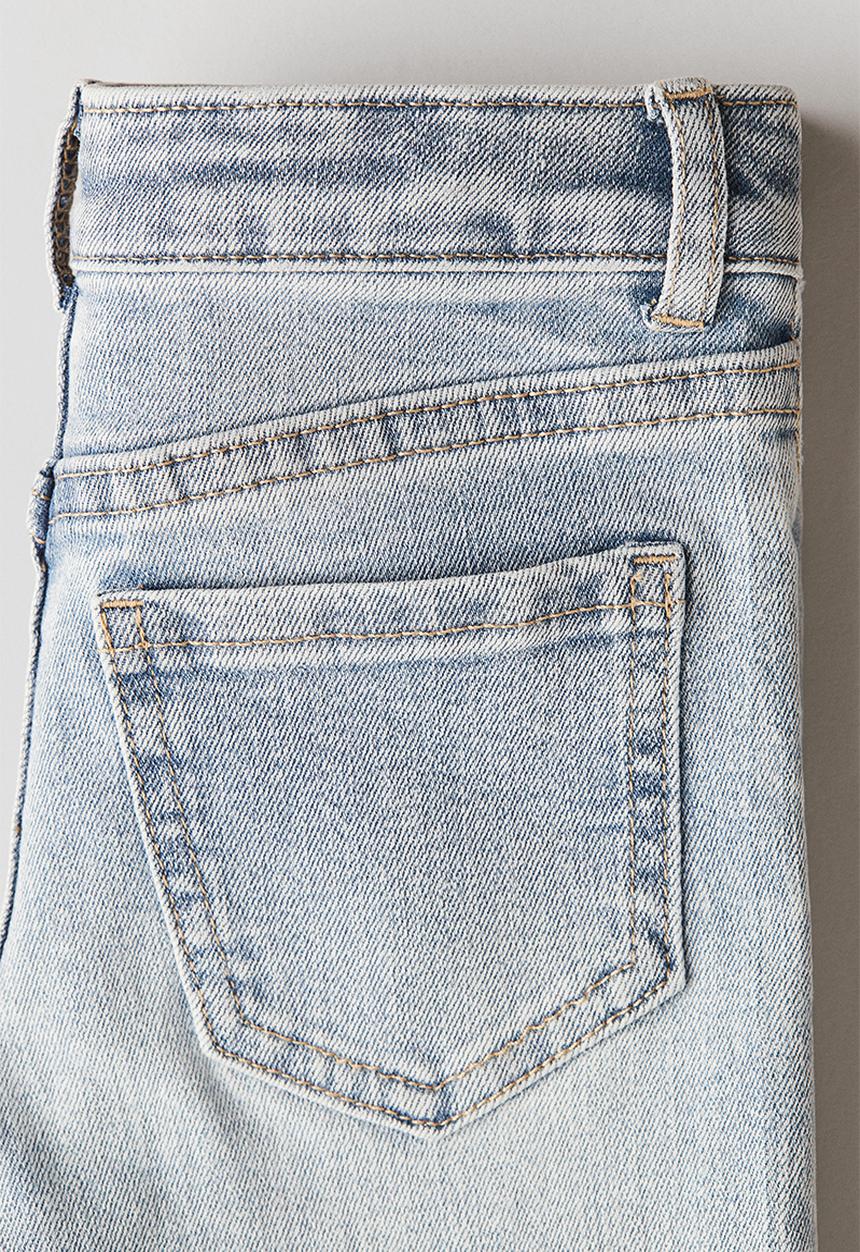 H&M - Studded wide leg jeans - light denim blue