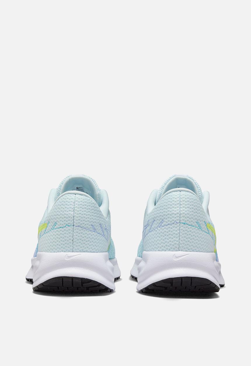 Nike - Nike Run Defy