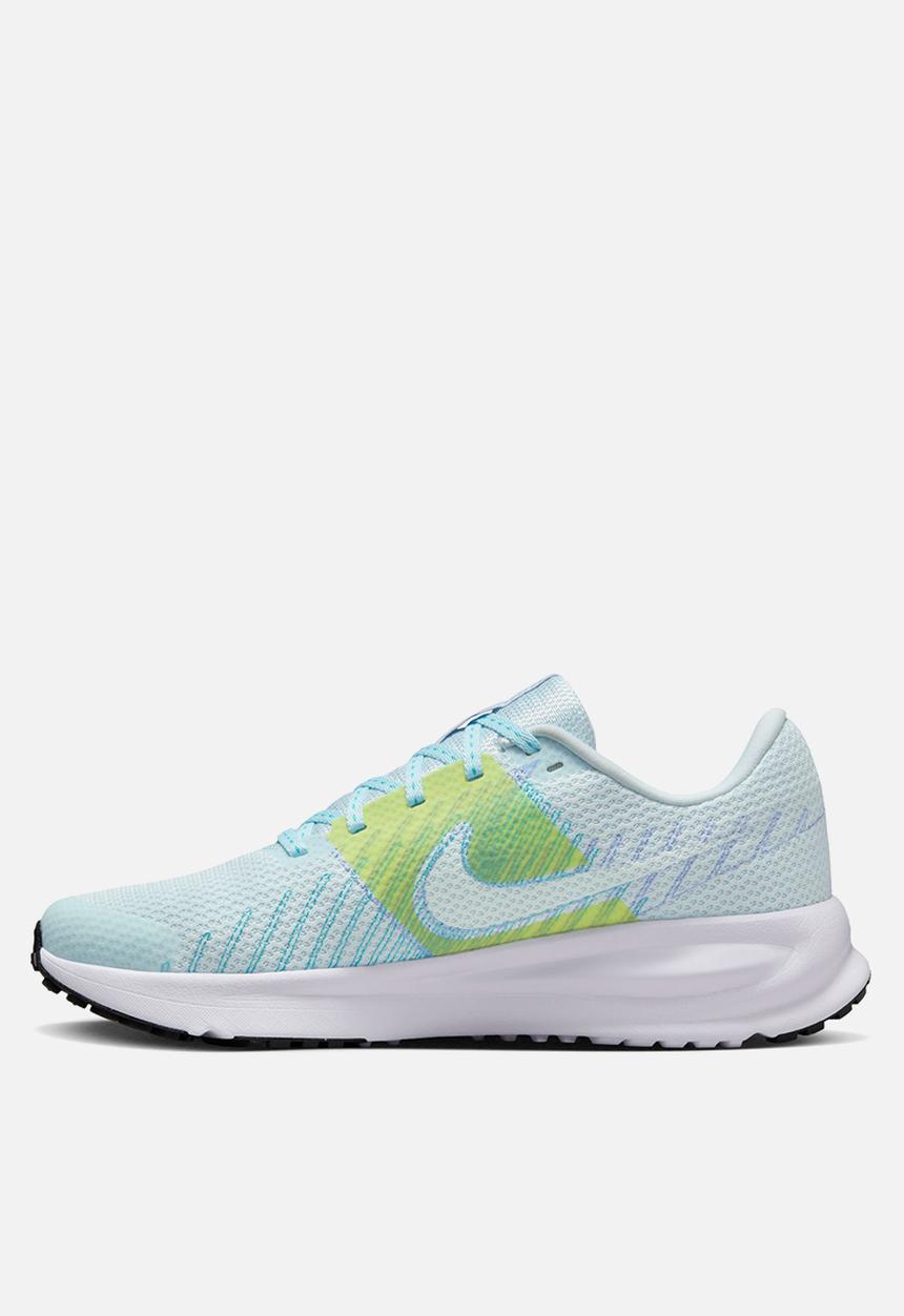 Nike - Nike Run Defy