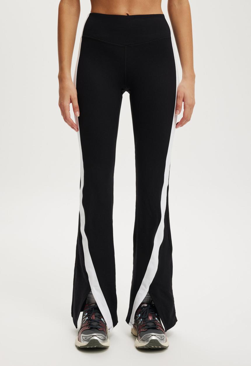 Cotton On - Ultra Soft Contour Split Flare - Black/White