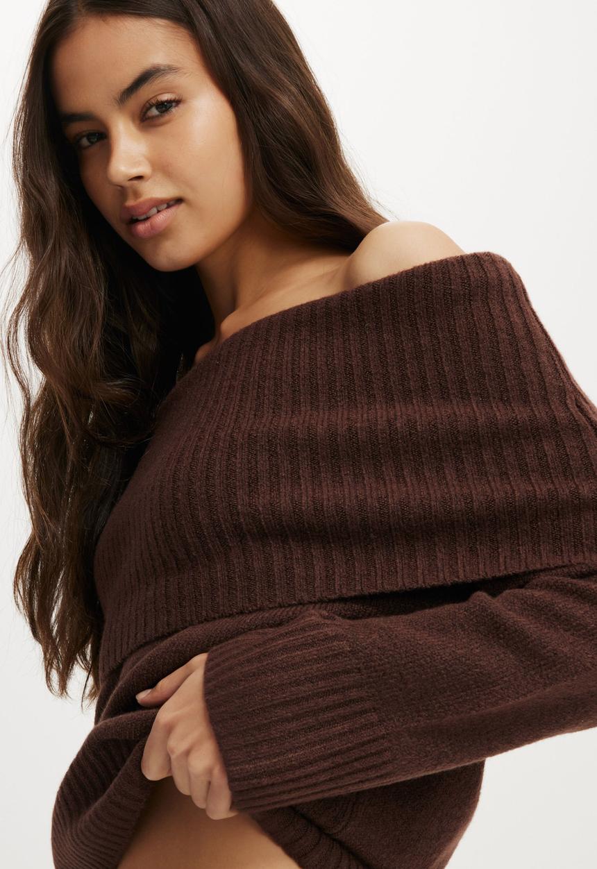 Cotton On - Luxe off shoulder pullover - dark oak