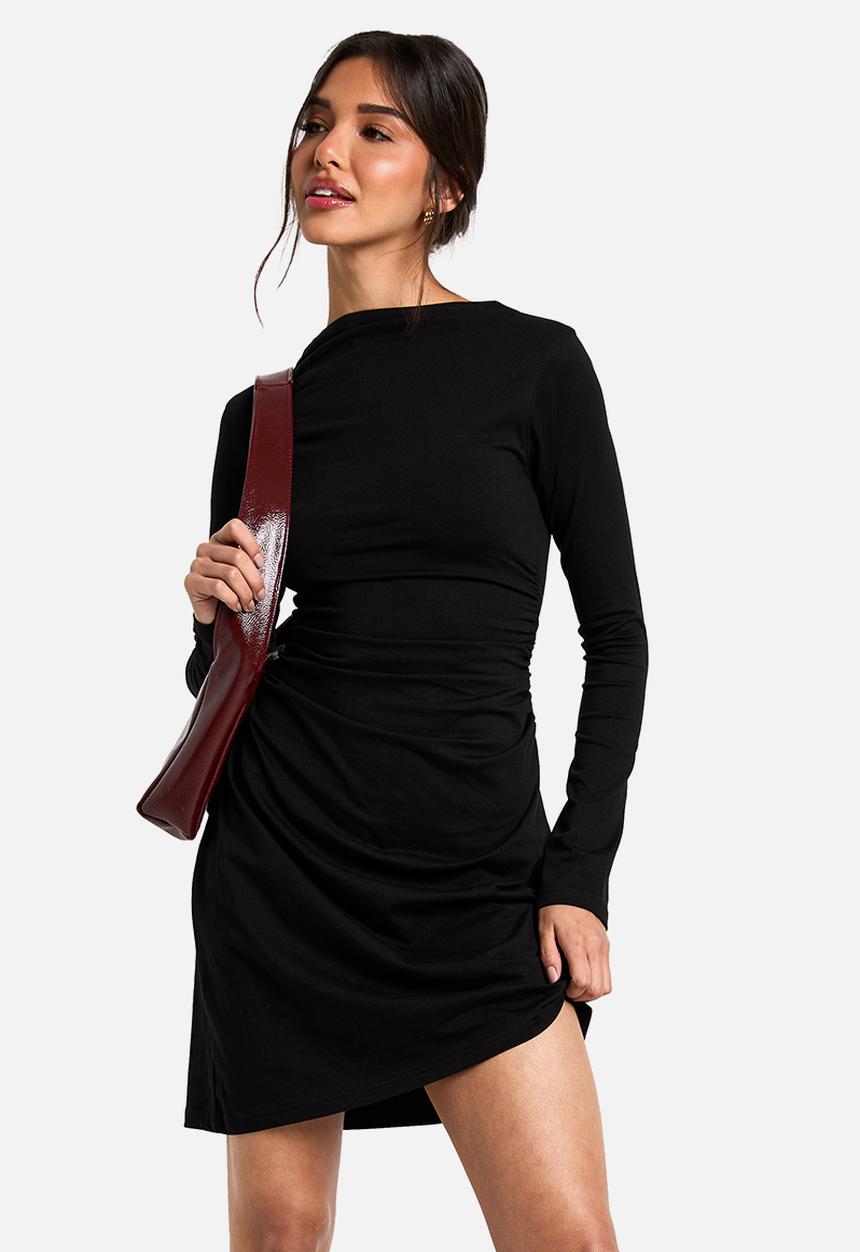 boohoo - Ruched Side T-shirt Mini Dress - black
