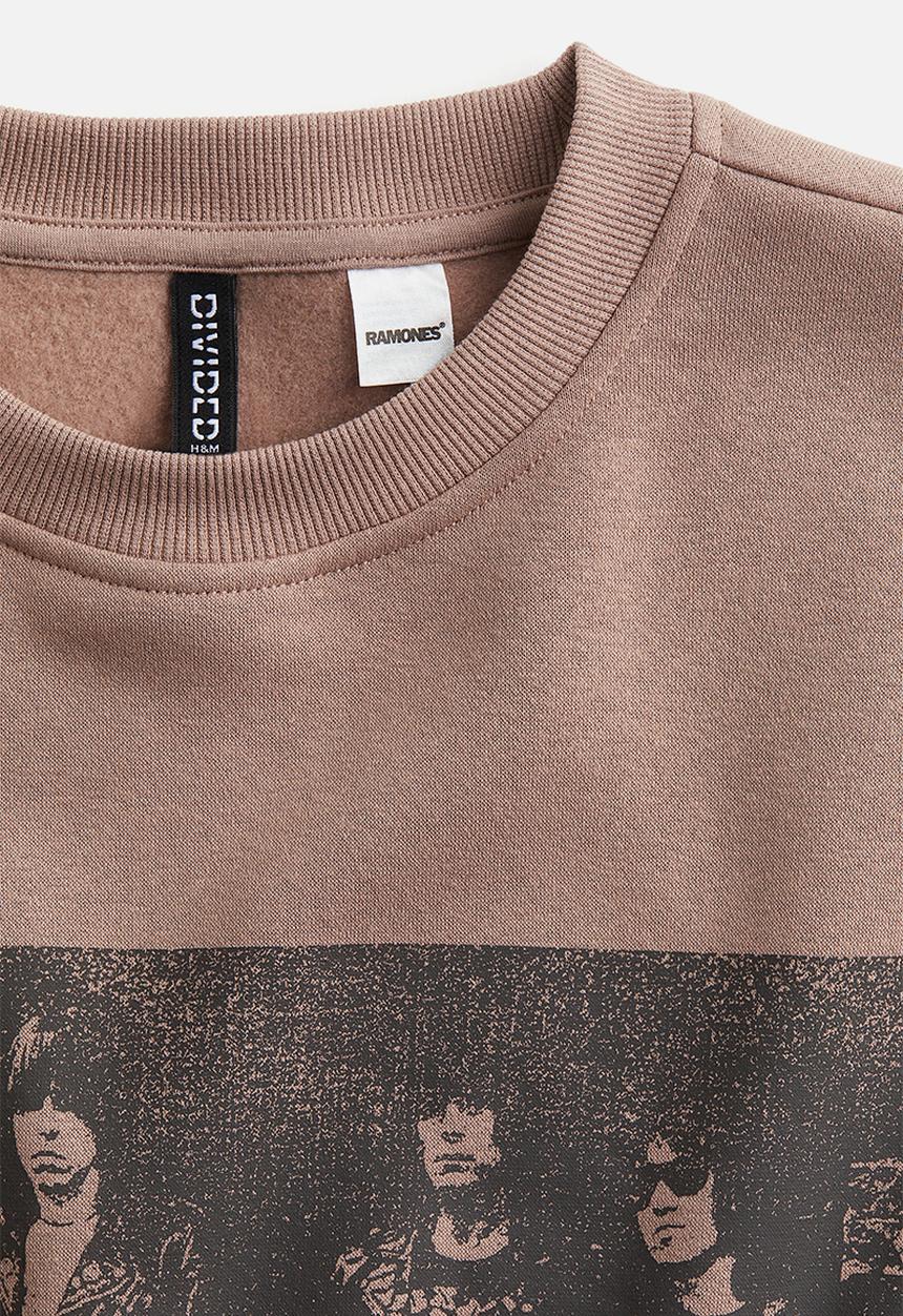 H&M - Oversized printed sweatshirt - greige ramones