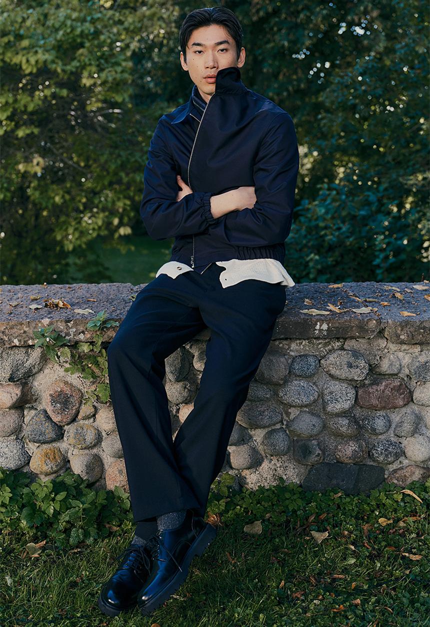 H&M - Relaxed fit twill trousers - navy blue 