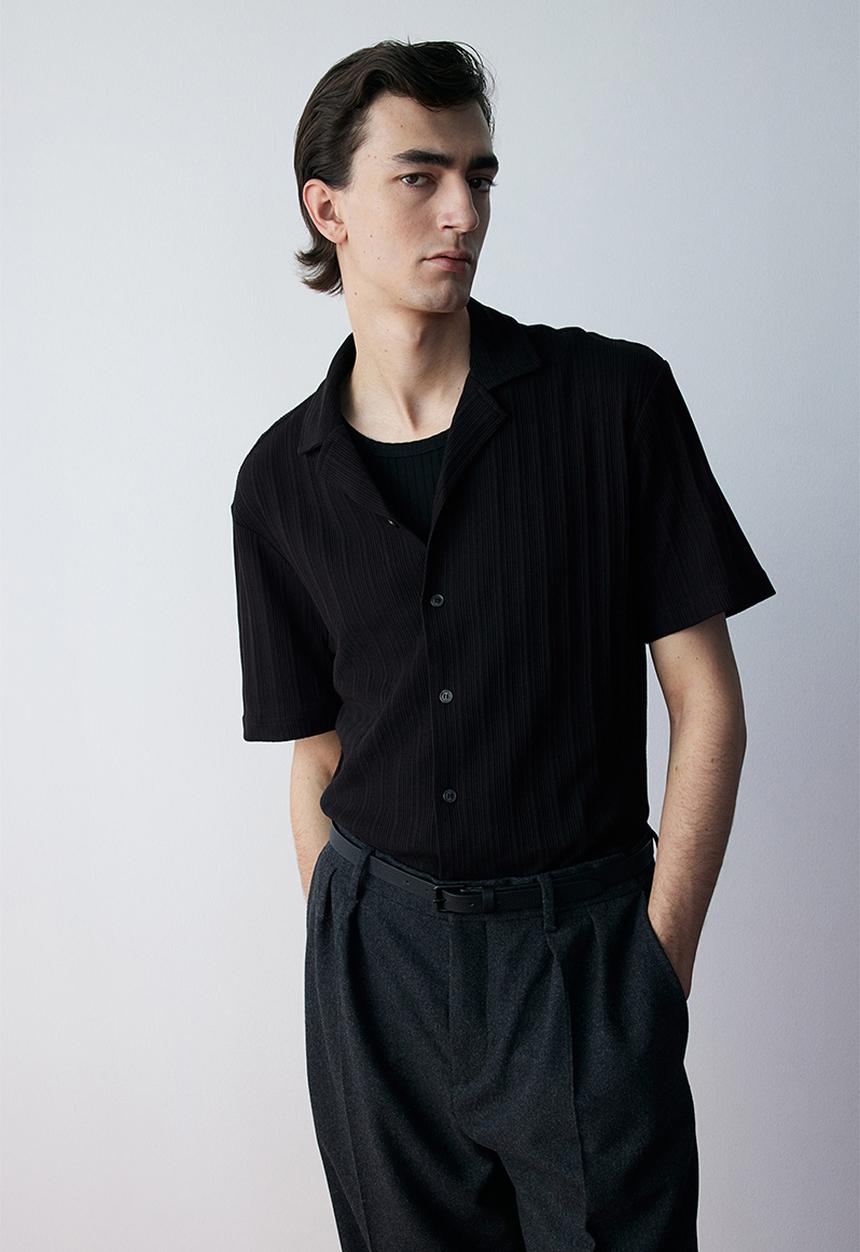 H&M - Regular fit knitted resort shirt - black