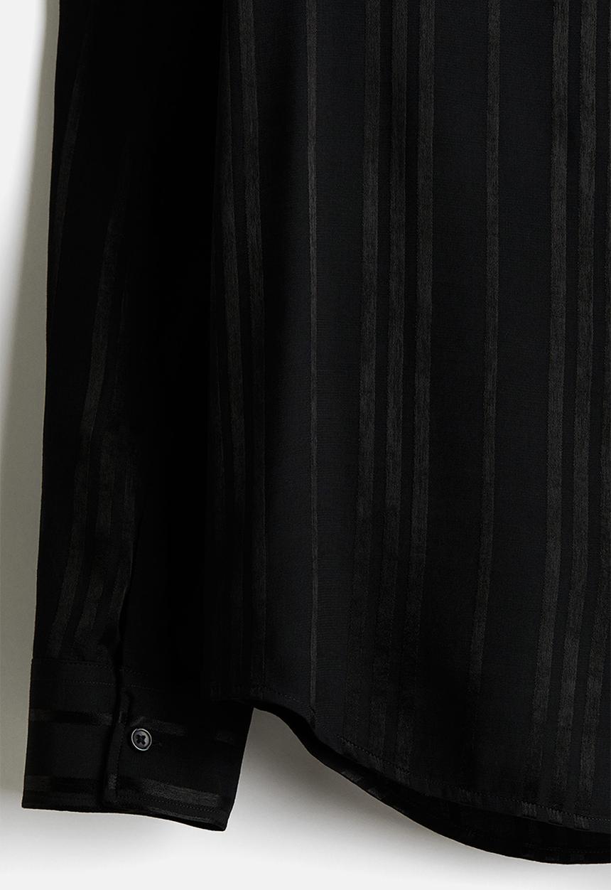 H&M - Regular fit shirt - black