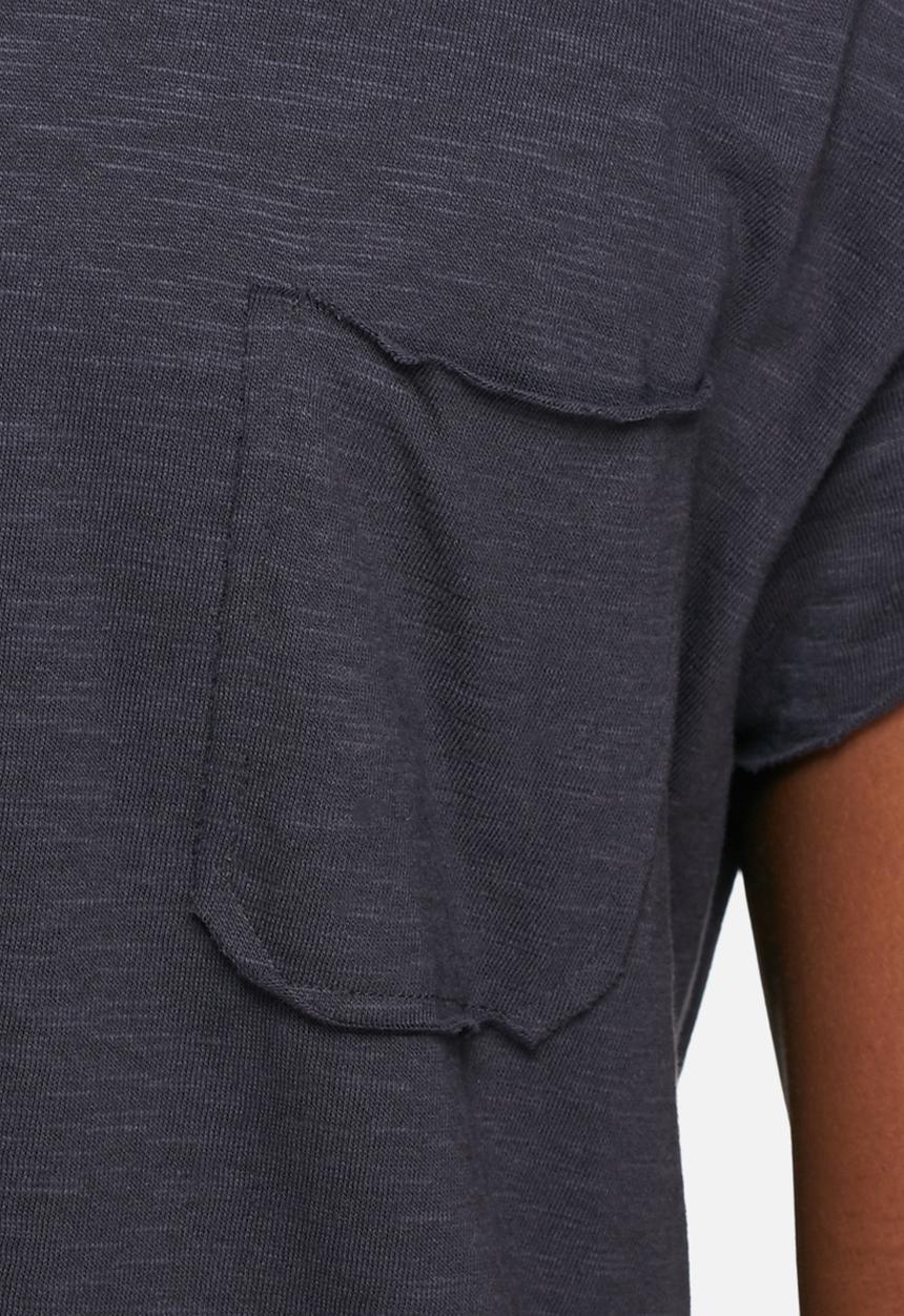 ADPT. - Hall tee