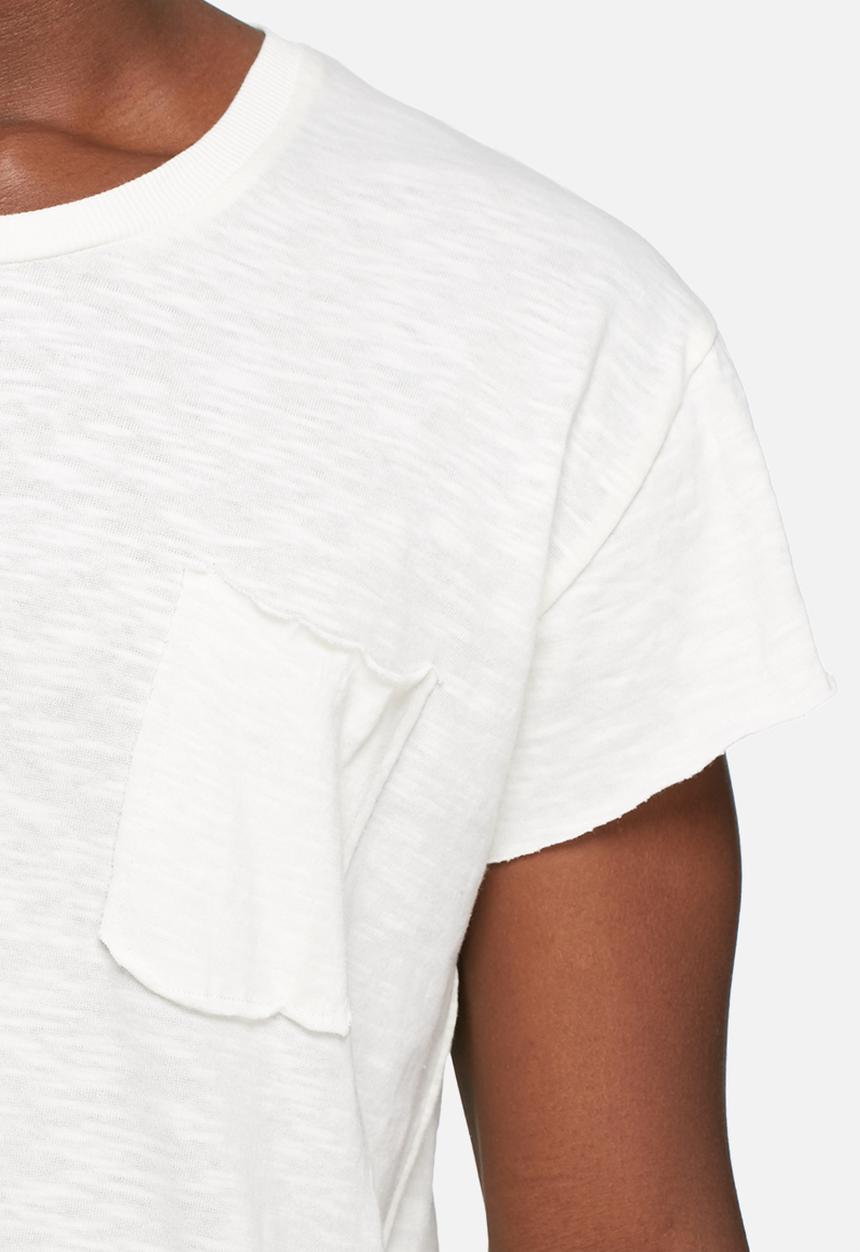 ADPT. - Hall tee