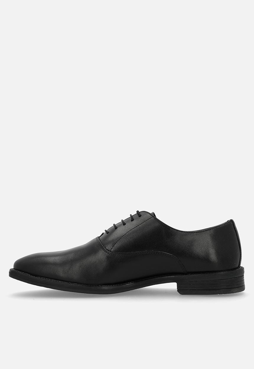 Hush Puppies - Willie - Black