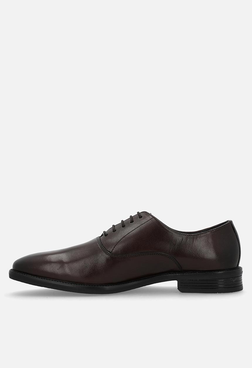 Hush Puppies - Willie - Brown Leather
