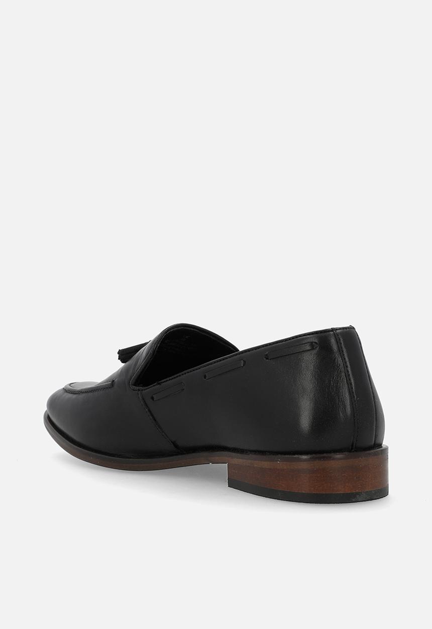 Hush Puppies - Idris - Black